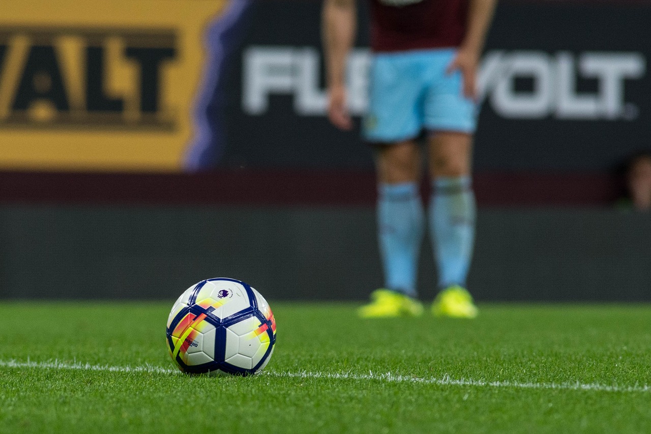 Quais as principais diferenças técnicas entre o Futsal e Futebol?