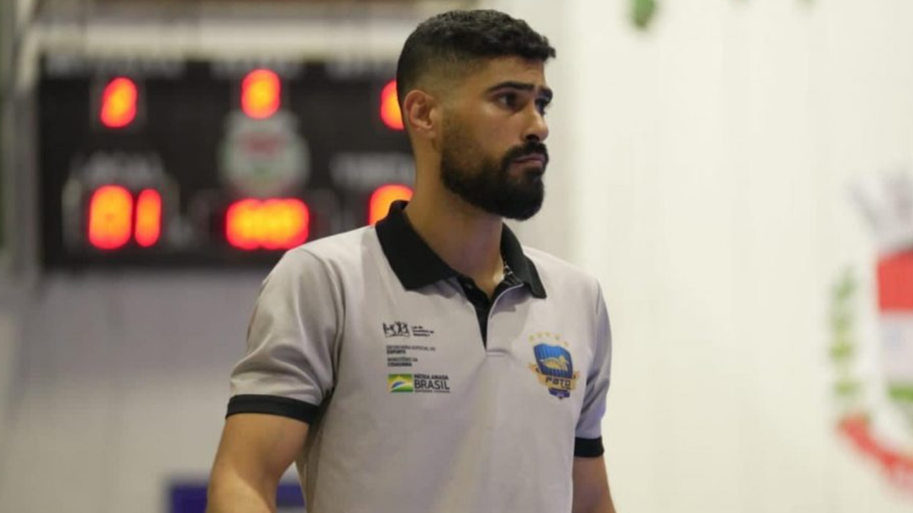 Profissional assume categorias de base do Pato Futsal